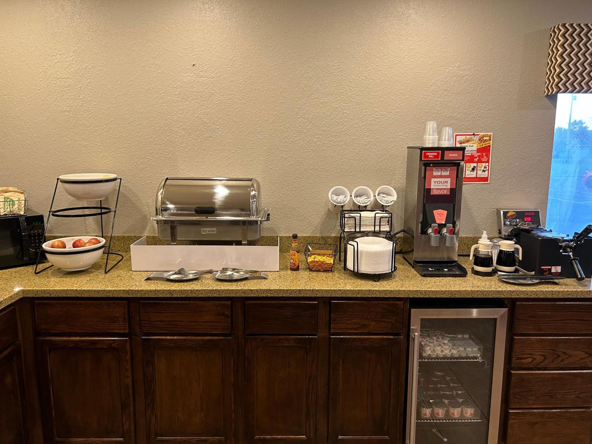 Boarders Inn & Suites By Cobblestone Hotels - Munising Wetmore Екстер'єр фото