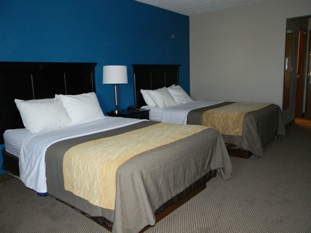 Boarders Inn & Suites By Cobblestone Hotels - Munising Wetmore Екстер'єр фото